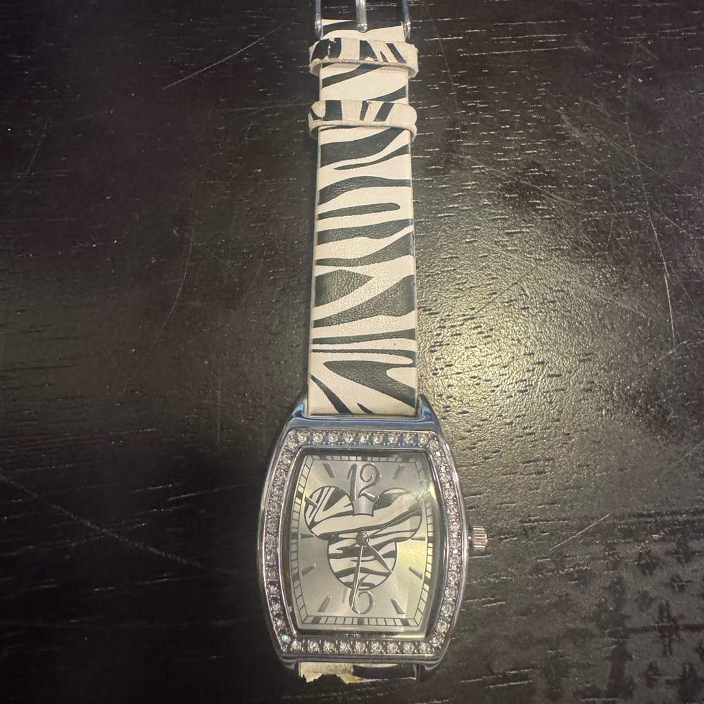 Authentic Disney Parks print Silver and Black Mickey Watch